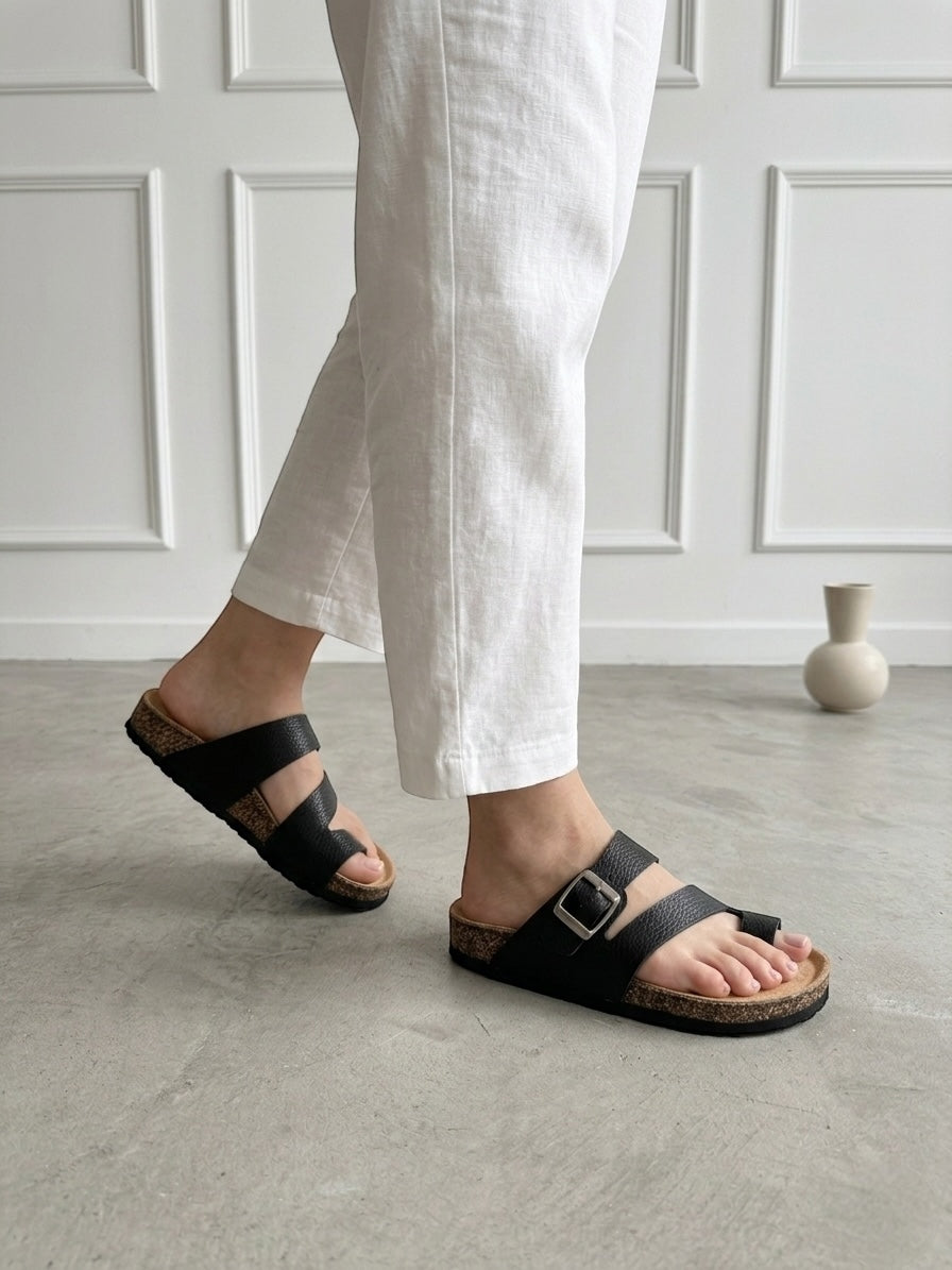 Mycorni Unisex Hakiki Deri Terlik – Parmak Arası Ortopedik Anatomik Mantar Taban